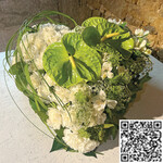 Trauerfloristik in Balingen: Grit Landwehr berichtet über die Blumenschau „Lebendige Kultur – die Geschichte vom Abschied“ auf der Gartenschau in Balingen. Unter der Leitung von Frank Tichlers und Maria von Berg hat das Team aus sieben Floristikbetrieben der Region eine inspirierende Schau rund um das Thema Trauerfloristik geschaffen.