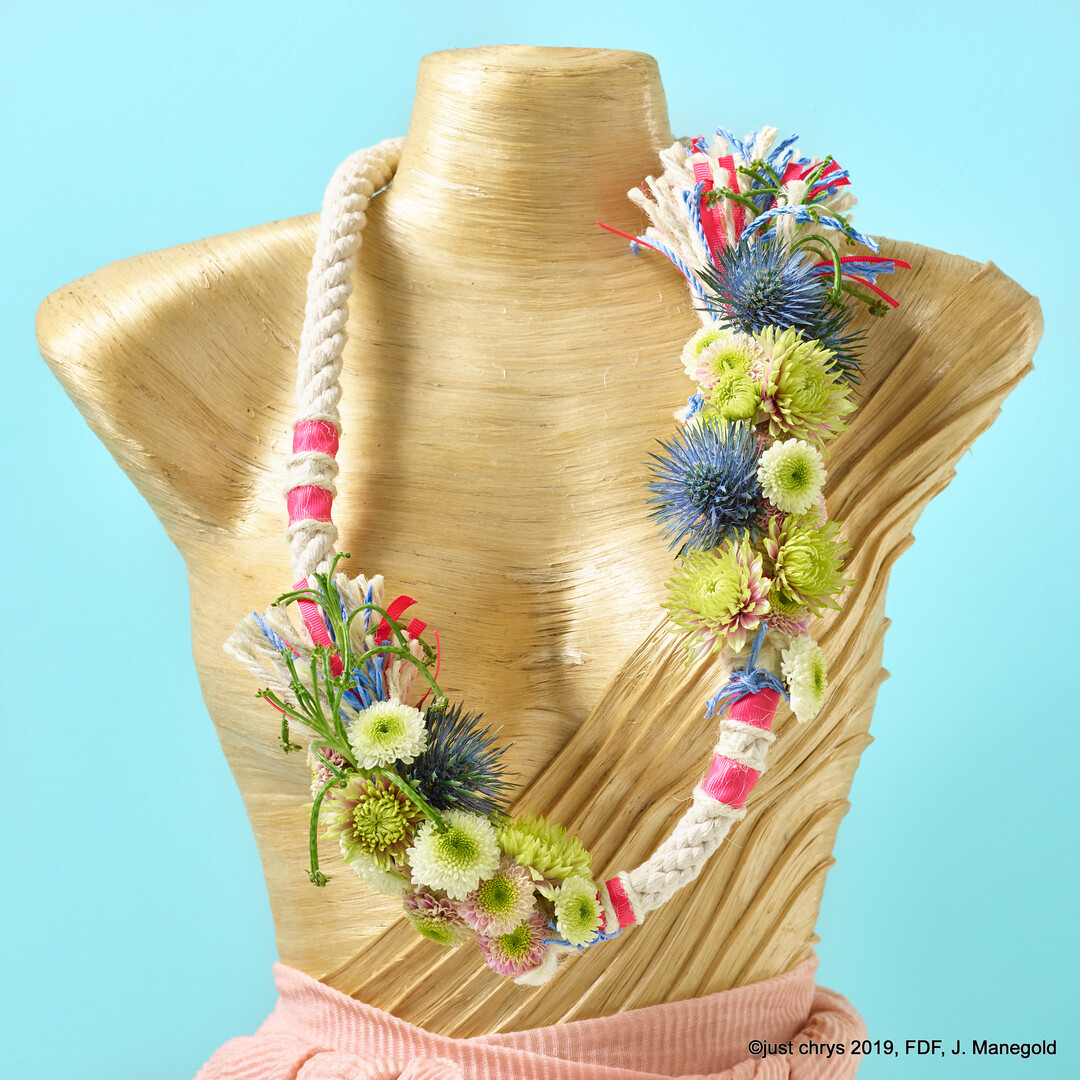 Festivalschmuck: Statement-Kette im Boho- Hippie-Style.