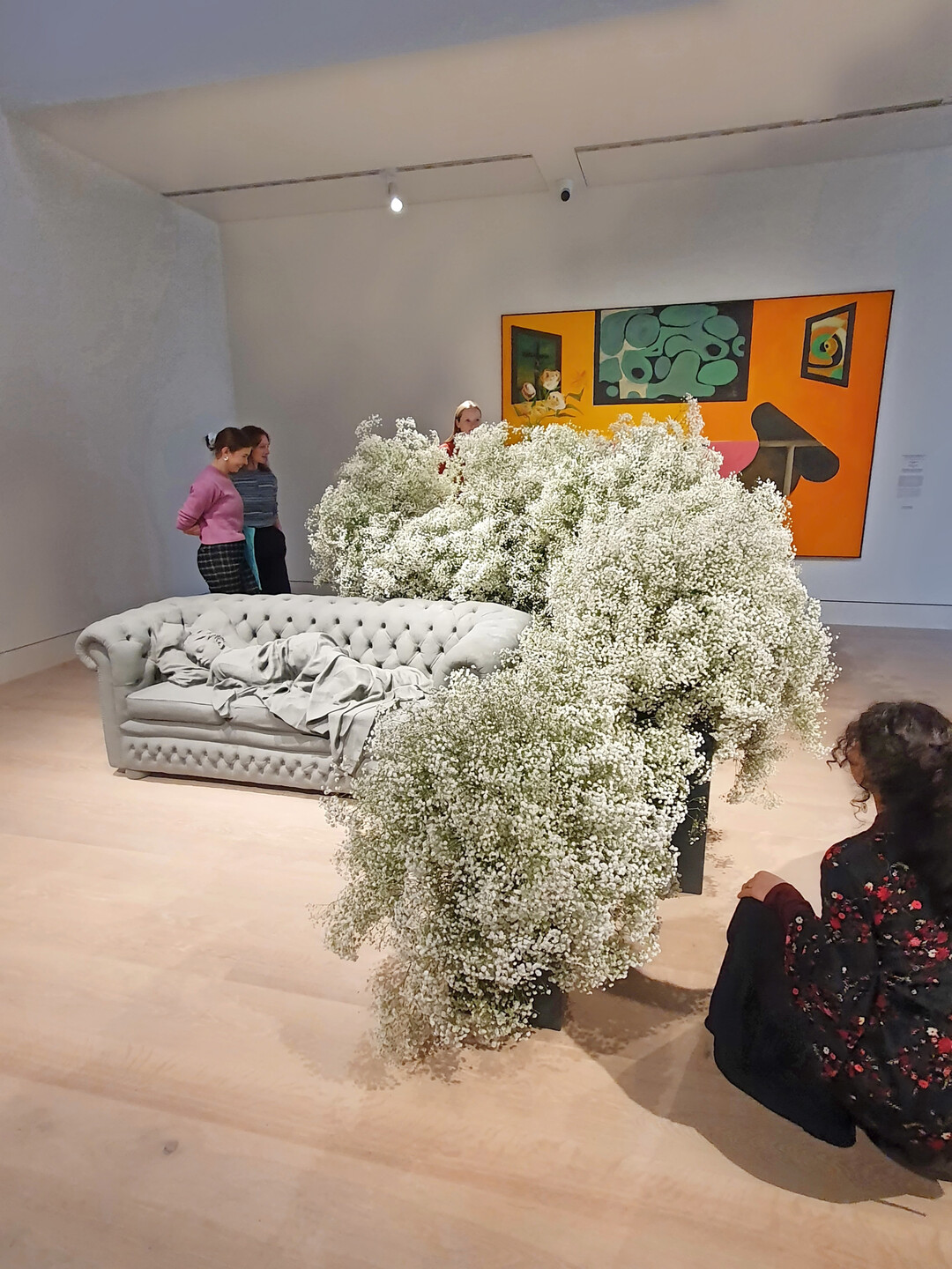 Schleierkraut als raumfllende Bltenwolke hatte in dieser Installation von von Michael Frings im Dsseldorfer Museum Kunstpalast einen groen Auftritt.