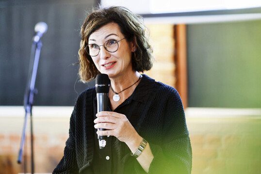 Fachliche Leiterin der Floristmeisterschule Stuttgart-Hohenheim Gabriele Haufe