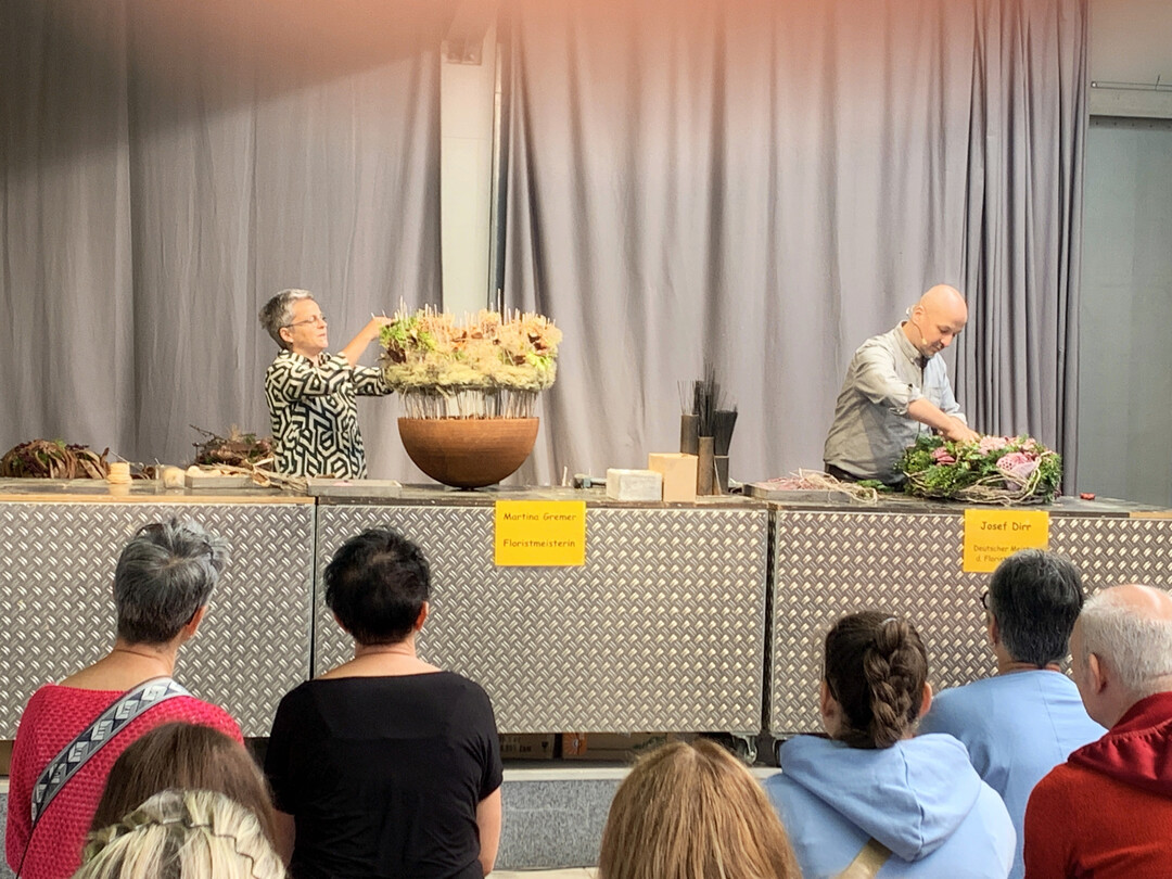 Martina Gremer und Josef Dirr lieferten während der Show zahlreiche Ideen für die Verarbeitung und die Präsentation.