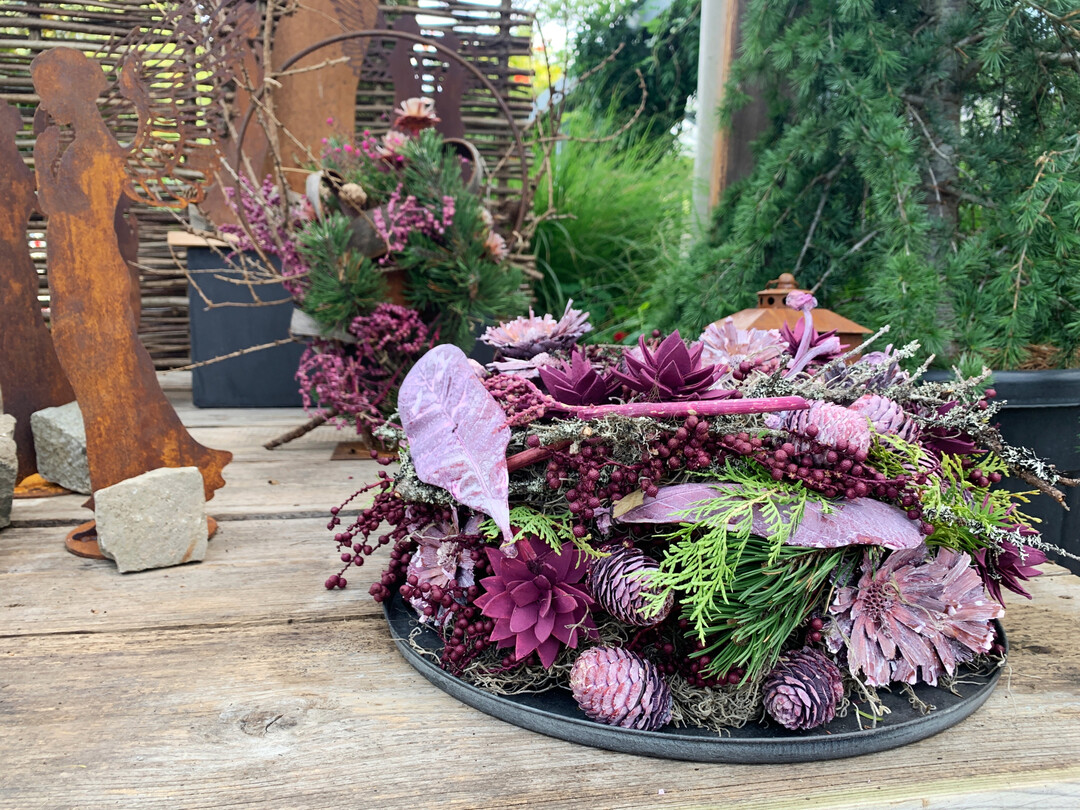 Kleine und große Werkstücke entstanden für die Show und für die Ausstellung im Eingangsbereich bei Trautz.