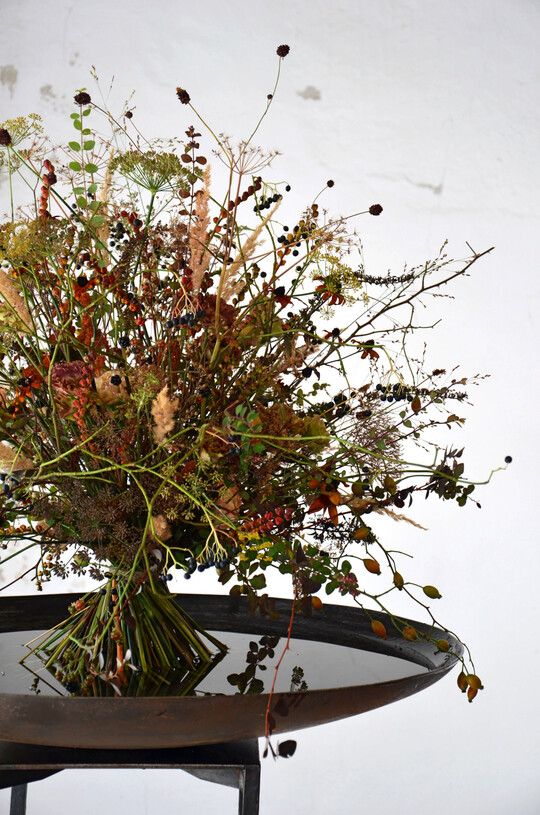 Der Strau der Jahrgangsbesten 
<b>Sarah von Aarburg</b>
 ist unglaublich zart und strukturiert. Bei der geringen Gre ist das eine sowohl gestalterische als auch handwerkliche besondere Herausforderung.