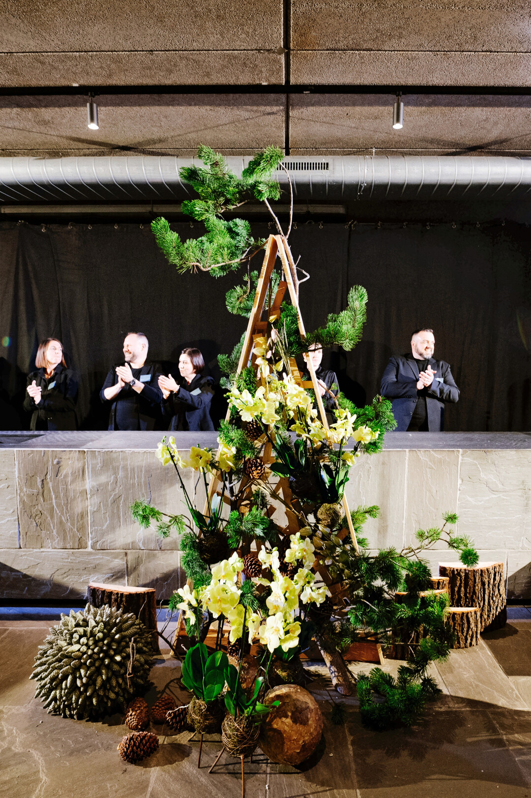 Ein Werkstck des grnen Naturthemas mit dem Namen Selva Viva (Lebendiger Wald).