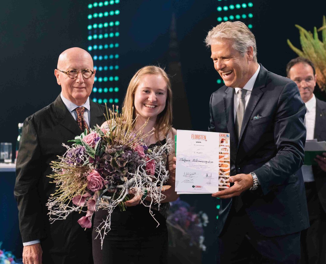 Den 2. Platz belegte Stefanie Mittmannsgruber aus Obersterreich. Sie wurde auch fr den besten Brautstrau geehrt.