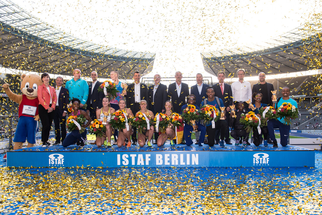 Das finale Siegerfoto des 76. ISTAF im Olympiastadion Berlin.