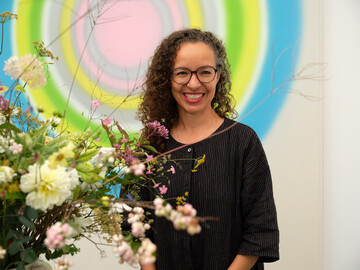 Heidi Huber, Frauenfeld, interpretierte das Werk viertermaineunzehnhundertzweiundneunzig von Ugo Rondinone (1993, Aargauer Kunsthaus, Schenkung Ugo Rondinone)