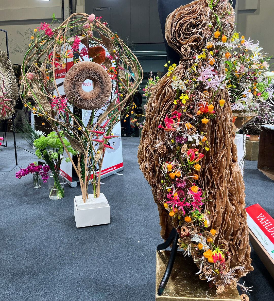 Anja Ersing setzte auf eine Mischung aus Naturt�nen und Bl�ten in leuchtenden Farben.