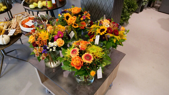 Rund ein Viertel aller Blumensträuße kaufen Kunden für sich selbst – Floristen können davon mit kleineren Sträußen, Wochensträußen oder Abomodellen profitieren.