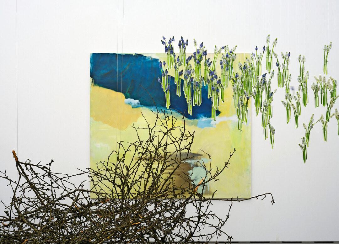 Blumen für die Kunst, Aargauer Kunsthaus
Florale Interpretation: Annika Egger, Muri bei Bern
Werk: Barbara Müller, Ohne Titel, 2015
Aargauer Kunsthaus / Ankauf, 2015