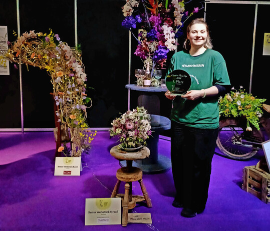 Den 2. Dresdner Flora Cup in der Kategorie �Juniors� gewann Julia Kreuzkam von Blumen Richter Leipzig. 