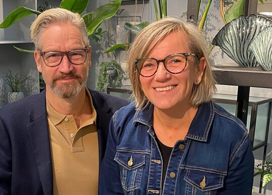 Jacob Meulengracht und Inge Thomasen sind ausgebildete Floristen und kennen die Bedrfnisse der Branche deshalb sehr genau.