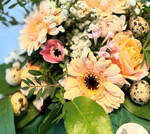 Totti‘s Blumenwerkstatt (
<a href="https://www.instagram.com/tottis_blumenwerkstatt/"  target="_blank" >@tottis_blumenwerkstatt</a>
)