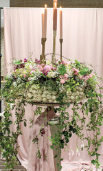 2) Für die komplexe Prüfungsarbeit gestaltete Madita Mösker einen Raumschmuck.