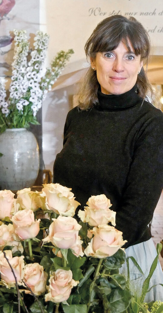 1) Alexandra Braun erreicht mit Qualitt und viel Wohnlichkeit ein Klientel, das gezielt ein oberes Segment ansprechend findet und gern vorbeischaut.