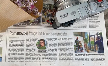 ber die Foto-Aktion im Blumengeschft wurde in der Tageszeitung berichtet. Die Aktion wurde begeistert aufgenommen.