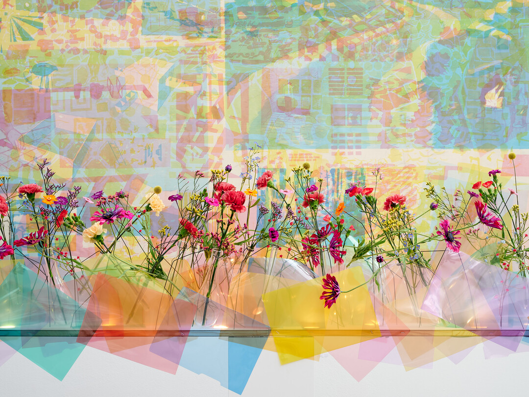 Florale Interpretation von Ondrej Vystrcil, Bremgarten, zum Werk von Rolf Winnewisser (*1949): Portrt des Malers als Roulette spielender Lazarus, als Brcke ber dem Abgrund, als (...), 2020.