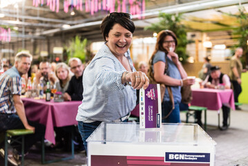 Die Besucher konnten Einkaufsgutscheine gewinnen.