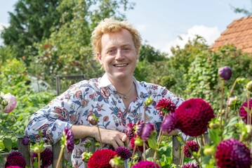 Floristmeister Bjrn Kroner ist "Schnmacher" bei "Garten & Lecker"