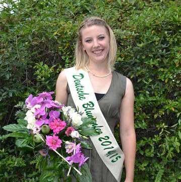 Christina Aumann ist Blumenfee 2014/2015