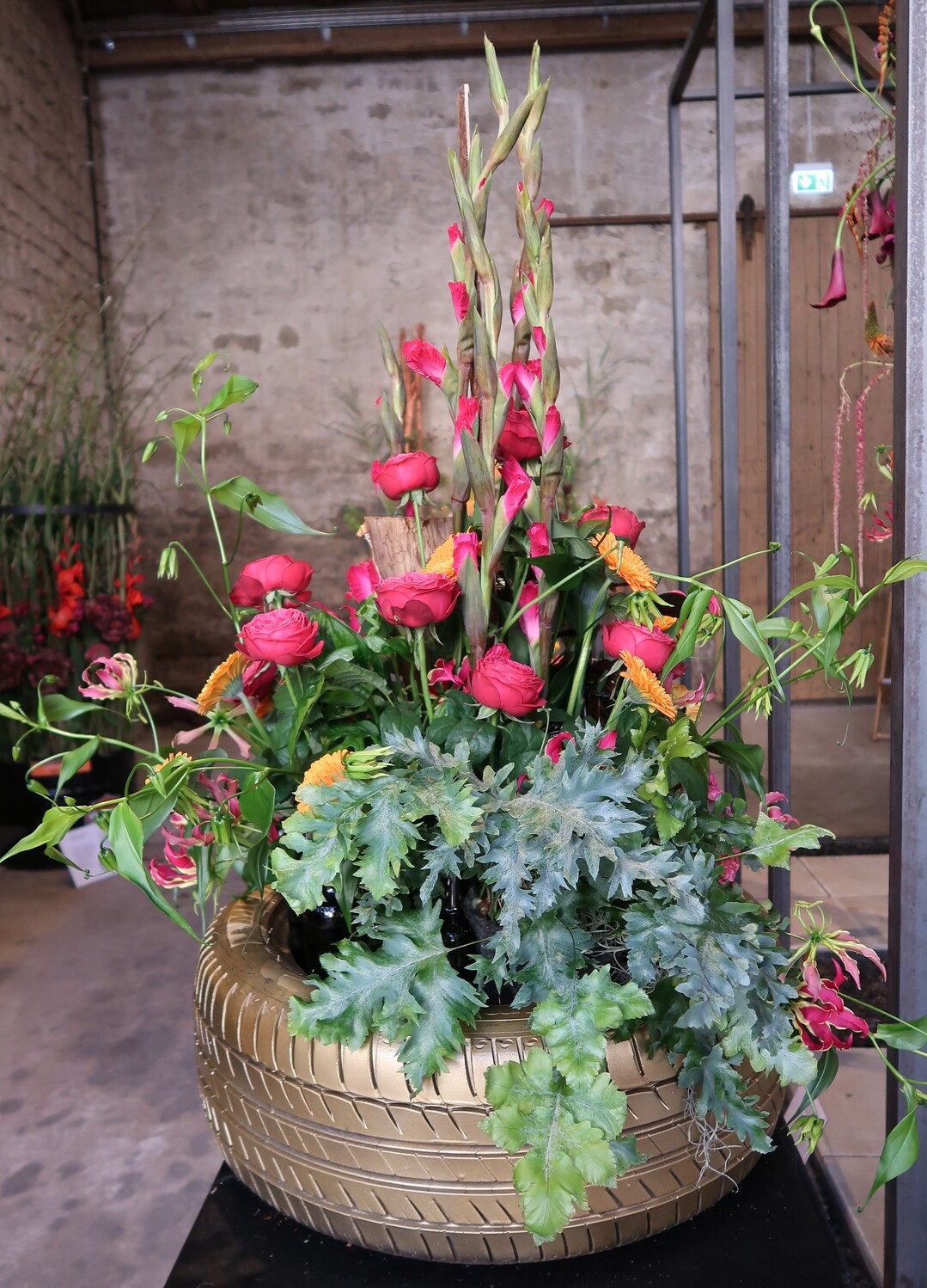 Inspiration Gartenfest  floristisches Upcycling vereint mit unserer Brauerei