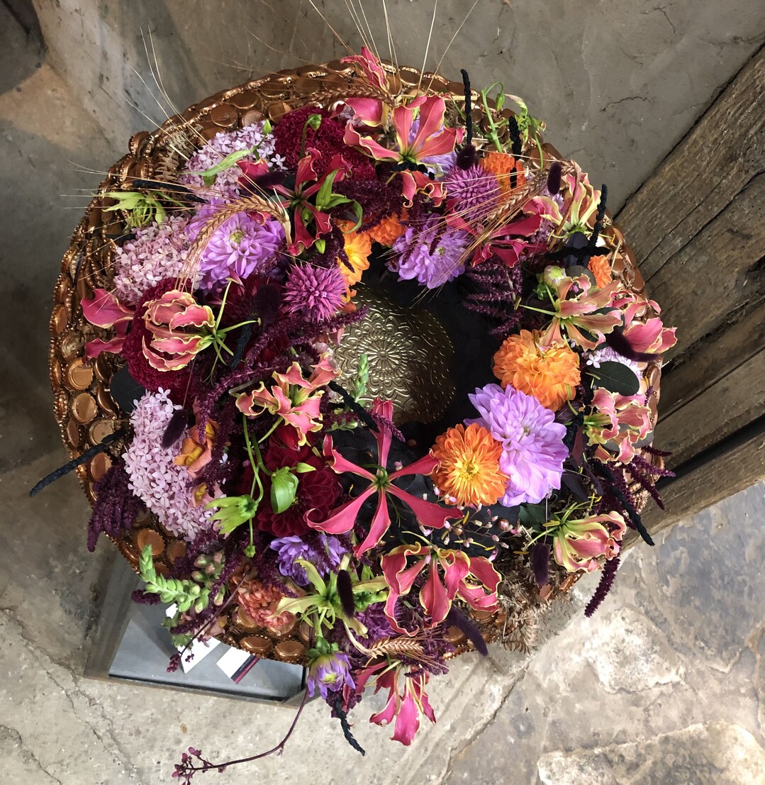 Inspiration Gartenfest  floristisches Upcycling vereint mit unserer Brauerei