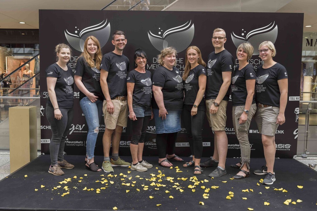 Die Teilnehmer der DMF 2018 sollen das #floralproject 3.0 verstärken (v.l.): Carolin Fricke, Anna-Lore Petersen, Michael Liebrich, Andrea Knutas, Franziska Strobl, Christina Müglich, Heiko Steudtner, Kristina Hommers, Janika Hölscher und Dominique Herold (nicht auf dem Foto)