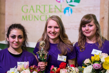 Die Gewinnerinnen (v.l.n.r.): Sofia Gkaiserlidou (2. Platz), Lea Bujger (1. Platz), Laura Koller (3. Platz)