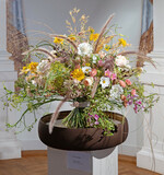 Der Strauß von Anna Günther erhielt von der Prüfungskommission Bestnoten. „Er hat eine tolle Form. Sowohl die Staffelung als auch die Bewegungen sind sehr gelungen“, lobt Fachlehrer Jürgen Strohmeier.