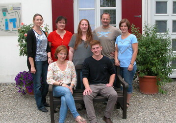 Die Teilnehmer aus dem laufenden Seminar Florist im Ausnahmefall mit Referent Floristmeister Thomas Ratschker. 