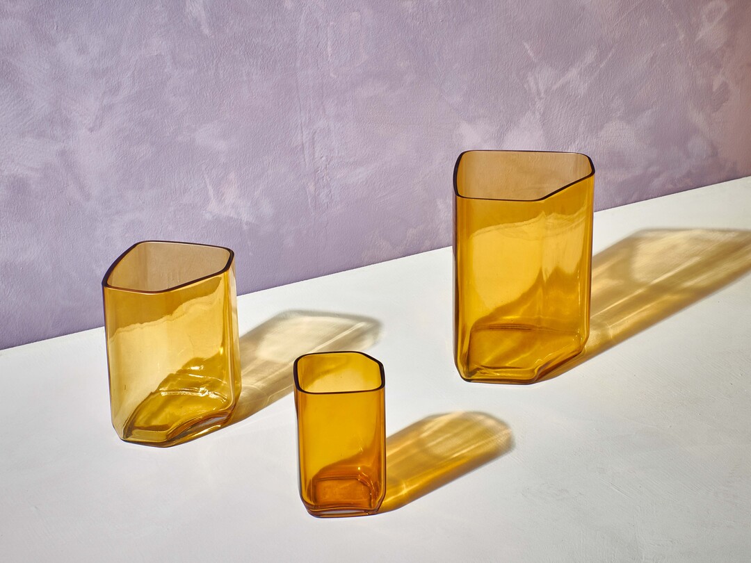    Ascetic and clean - Silex Vasen von Sylvain Willenz