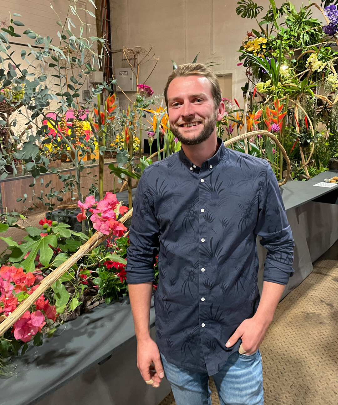 Jonas Clos von Blumen Clos Grtnerei & Floristik aus Altenglan erhielt zwei Groe Goldmedaillen 
der DBG fr seine Gesamtleistung und die beste 
floristische Umsetzung von Einzelstcken.