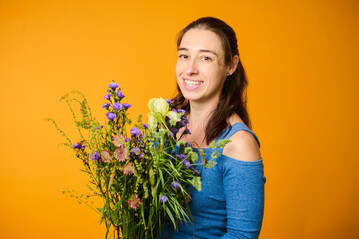 Jennifer Mhlbauer ist Landesmeisterin der Floristen in Sachsen. Der Wettbewerb um die Nachfolge findet im Mrz 2025 in Dresden statt. Bei der Deutschen Meisterschaft 2024 startete  fr Sachsen und wurde Dritte.