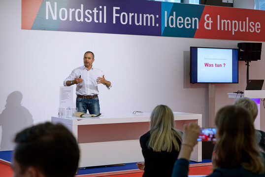 Nordstil Forum: Elmar Fedderke ber Internet und Omnichannel