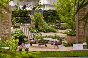 Die Groe Goldmedaille der DBG gewinnt Roth Floral Projects, Dortmund, fr die praxisnahe und liebevolle Darstellung einer Gartensituation. Der Stand berzeugte die Fachjury, der sich durch exzellente Farbharmonie und einen klar strukturierten Aufbau auszeichnet. 