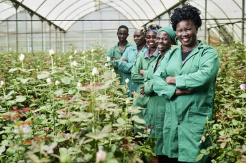 Agnes Chebii, Vorsitzende des Gender-Komitees der Fairtrade-Blumenfarm Karen Roses: Die 41-jhrige Kenianerin ist das Gesicht der diesjhrigen Flower-Power-Kampage. 