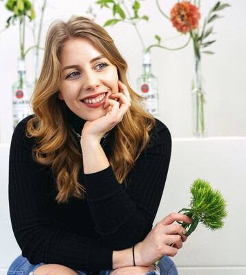 Selina Forster ist Schlerin an der Staatlichen Fachschule fr Blumenkunst Weihenstephan