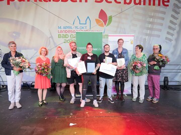 Die Preistrger und die Jury (vlnr.): 
Jurorin Elisabeth Lange, Brgermeisterin Franziska Schwarz, vormalige Gewinnerin, Hendrik Rethmeyer, Gewinnerin Jessicka Keller, Nick Maiwald, Maike Kohlhoff, Jurorin Gerda Prinz und Juror Bernhard Kahlandt 