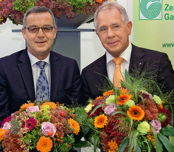 Jrgen Mertz (links) ist neuer ZVG-Prsident
und damit Nachfolger von Heinz Herker.
