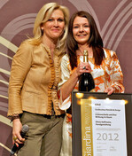 Bereits zum dritten Mal in Folge wurde Olivia
Hoffmann mit dem „GiardinaAward
Gold“ in
der Kategorie Floristik & Design ausgezeichnet.