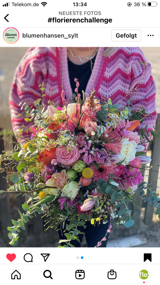 Nachdem Blumen Hansen 
die #florierenchallenge schon zwei 
Mal gewonnen hat, motivierte 
Imke Matthiesen ihre neue Mitarbeiterin, Franziska Spitzbart, zur 
Teilnahme. Auf dem Account von 
Blumen Hansen bekam der Strau 
ber 3.000 Likes und gewann 
damit Teil 3 unserer Challenge